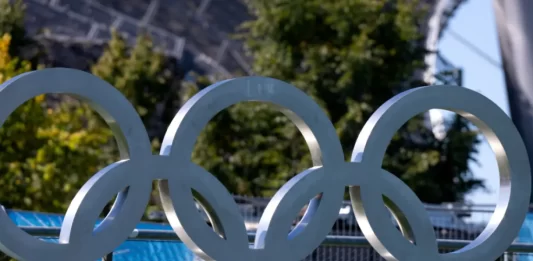 LA28 Wants 60,000 Volunteers To Help With Olympics’ Operations